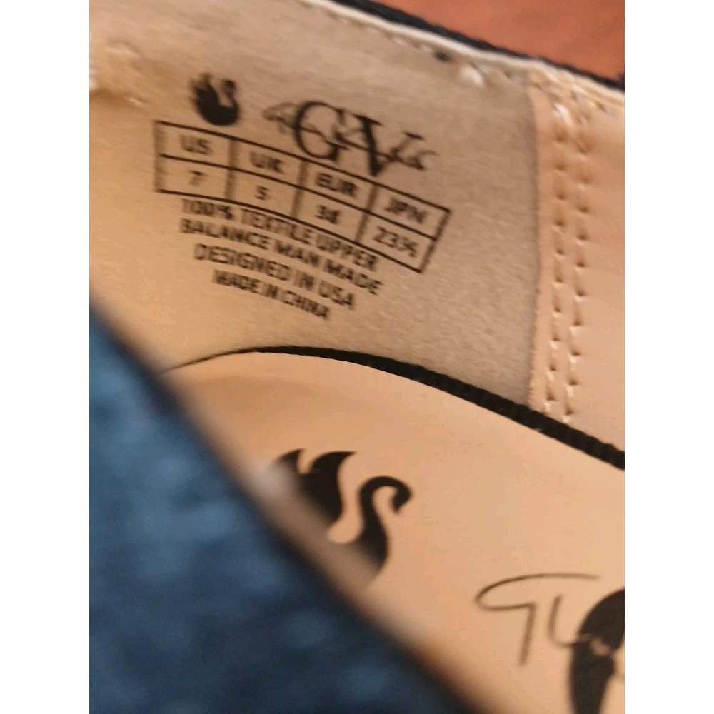 Gloria Vanderbilt Size 7 M MARILYN / Black Pumps Heels Women's Shoes NEW in Box - Picture 3 of 10